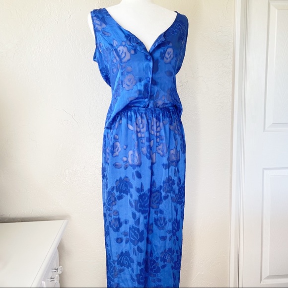 Victoria's Secret Other - Vintage Victorias Secret Gold Label 2 Piece Pajama Lounge Silky Comfy Set